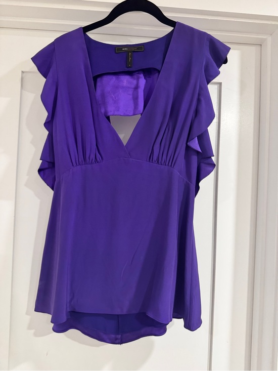 BCBGMaxAzria Tops - Purple Ruffle Sleeve V-Neck Blouse